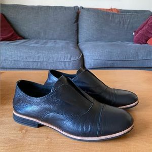 Kork-Ease Nottingham Flat. Black leather. Size 7